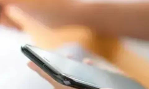 Cẩn trọng khi giao dịch kinh doanh qua tài khoản cá nhân