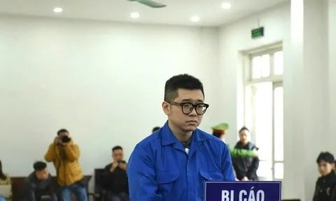 Vì sao hoãn phiên tòa xét xử kẻ côn đồ hành hung người phụ nữ ở sảnh chung cư?