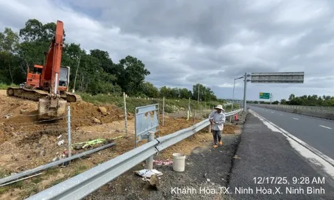 Khắc phục xong vi phạm tại trạm dừng nghỉ cao tốc Vân Phong - Nha Trang