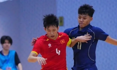 Việt Nam thua ngược Thái Lan ở giải futsal U19