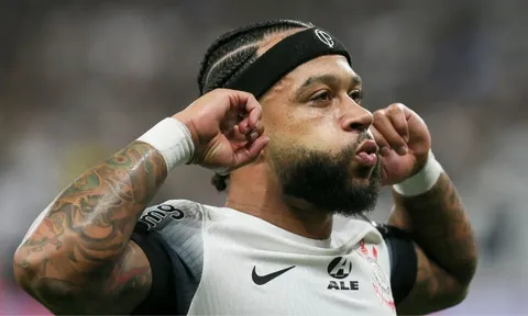 Liverpool muốn gây sốc với Depay