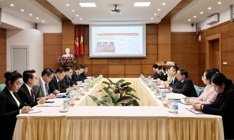 Văn phòng Phủ Thủ tướng Lào làm việc với Cổng Thông tin điện tử Chính phủ Việt Nam