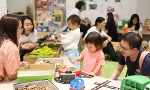 Cơn sốt giáo dục sớm: Trẻ nhỏ, kỳ thi lớn