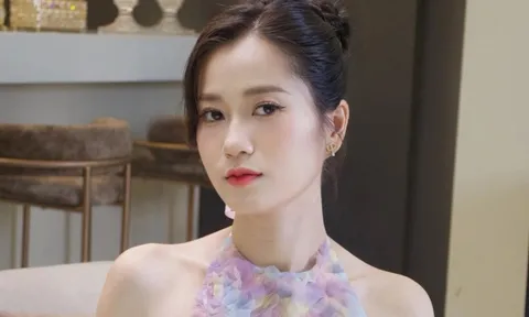 Lâm Vỹ Dạ diện váy ngắn lộ chi tiết quyến rũ 'hớp hồn', khó tin nhan sắc mẹ 2 con