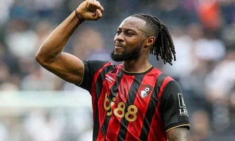 Tiền đạo 65 triệu bảng khiến Premier League dậy sóng