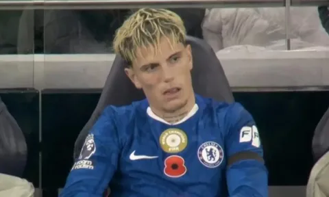 CĐV Chelsea đòi trả Garnacho cho MU