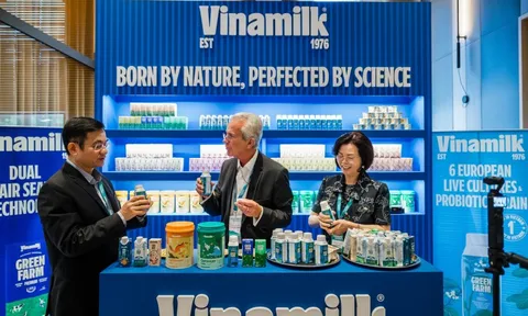 Giải mã “DNA” phức tạp của một ly sữa mang hậu vị 20 loại cỏ hoa