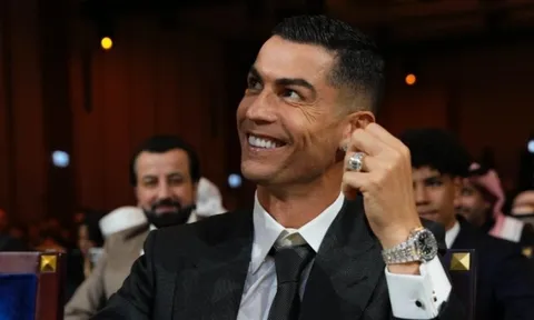 Khoảnh khắc hài hước của Ronaldo