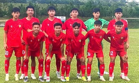 HLV U19 Hà Tĩnh bị cấm 6 trận vì xâm phạm thân thể trọng tài