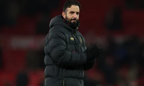 Hành động gây phẫn nộ của Amorim