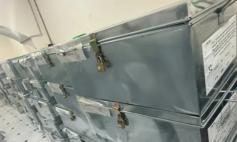 Kho tài liệu chứa 1,5 triệu bút lục vụ án liên quan công ty kiểm định sữa giả Hiup, kẹo Kera