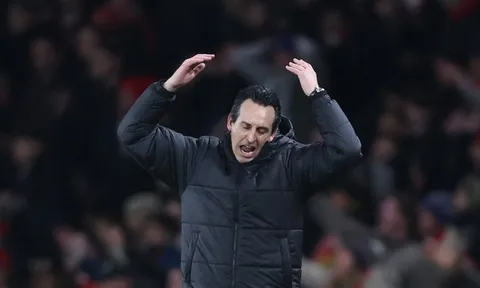 'Arsenal quá mạnh'