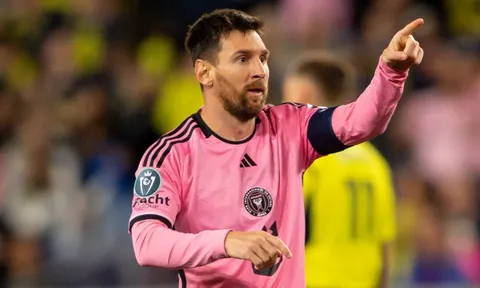 Raul: 'Messi là cầu thủ vĩ đại nhất tôi từng chứng kiến'