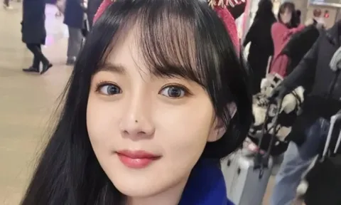 Kang Eun Bi sau khi nhập viện: 'Xin hãy cầu nguyện cho mẹ con tôi'