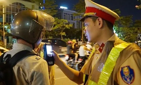 Phát hiện trên 3.300 trường hợp vi phạm nồng độ cồn ngày thứ 2 nghỉ Tết Dương lịch