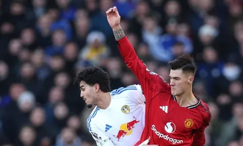 Sesko đang khiến MU trả giá