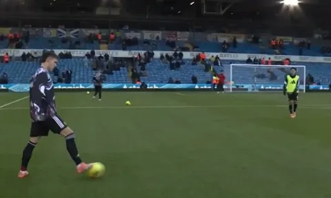 Ugarte lại gây tranh cãi