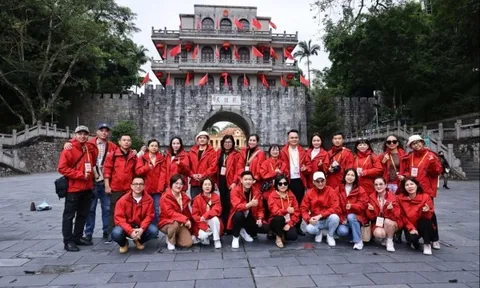 Phát huy vai trò của Cửa khẩu quốc tế Hữu Nghị trong thúc đẩy quan hệ Việt-Trung