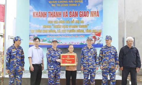 Thi công vượt tiến độ, Vùng 3 Hải quân sớm bàn giao nhà cho người dân vùng lũ Gia Lai