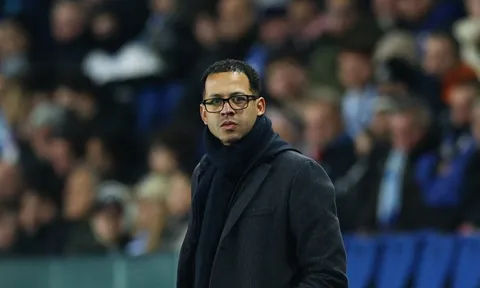 Chelsea có HLV mới