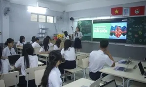 Lãnh đạo sở GD&ĐT TPHCM yêu cầu không đưa nhiều hoạt động liên kết vào trường