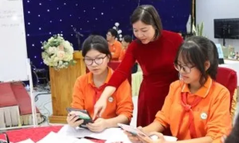 Bước tiến rõ rệt từ chính sách dành cho giáo viên, nhân viên