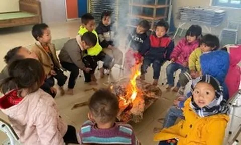 Thầy trò vùng cao ứng phó rét đậm, rét hại