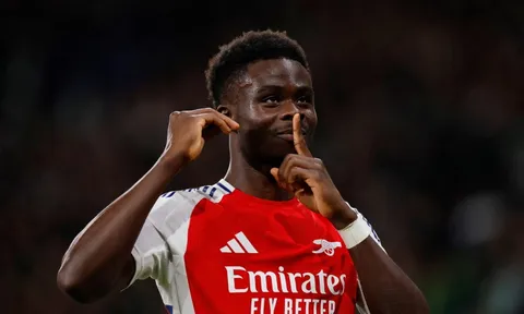 Saka nhận lương cao kỷ lục Arsenal