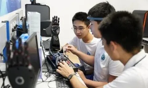 Trung Quốc tăng tốc chuyển đổi giáo dục số