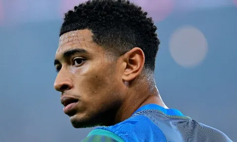 Đề nghị 180 triệu euro của Liverpool cho Bellingham