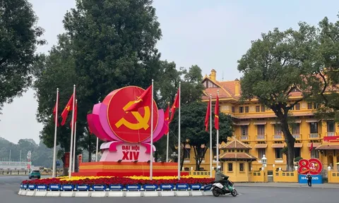 Hà Nội rợp cờ hoa đón chào Đại hội Đảng lần thứ XIV