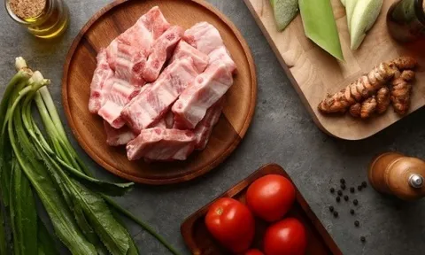 Giá heo hơi hôm nay 13/1: Miền Bắc bùng nổ, miền Nam và Trung - Tây Nguyên đồng loạt tăng