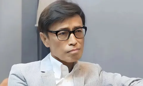 Danh ca Tuấn Ngọc và vợ ly hôn sau hơn 30 năm chung sống