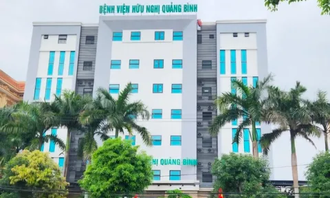 Đắp lá điều trị mụn lưng, người phụ nữ ở Quảng Trị bị hoại tử 0