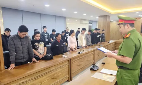 Triệt phá đường dây lừa đảo xuyên Việt giao dịch hàng trăm nghìn tỷ đồng, bắt 35 đối tượng