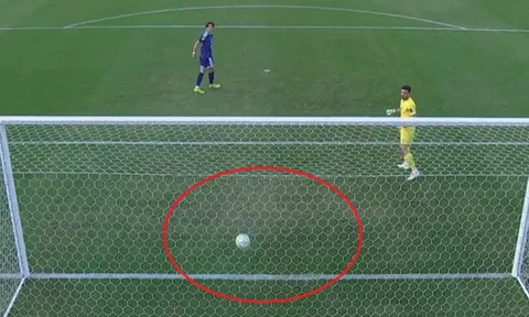 Pha bóng hy hữu ở tứ kết U23 châu Á