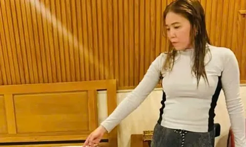 Bắt "nữ quái" trộm lắc vàng trắng trị giá 160 triệu ở chợ An Đông