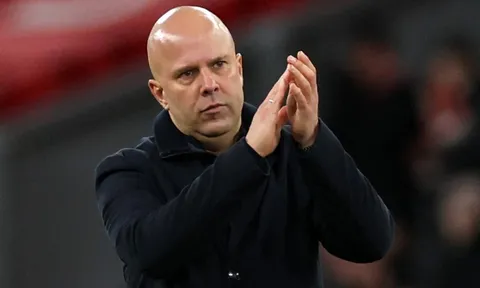 Làn sóng sa thải HLV hiếm có ở Premier League