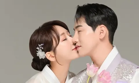 Ca sĩ Park Gun lần đầu lên tiếng về tin đồn trục trặc hôn nhân với diễn viên Han Young