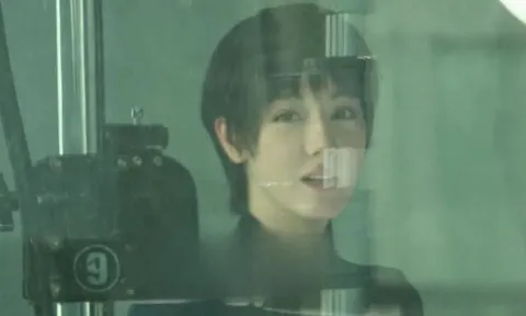 Địch Lệ Nhiệt Ba 'xuống tóc'