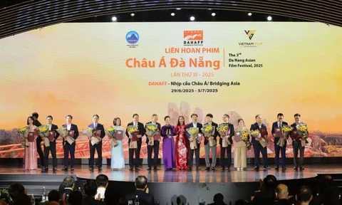 Đưa điện ảnh Việt Nam đến gần hơn với điện ảnh thế giới