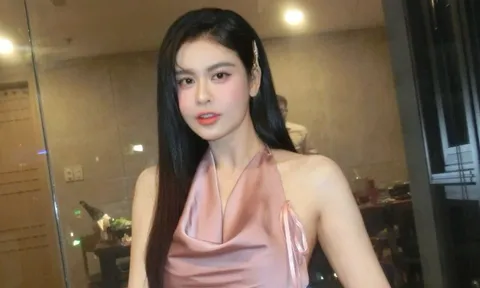 Loạt ảnh quá khứ đầy bất ngờ của Trương Quỳnh Anh