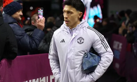 Mâu thuẫn âm ỉ giữa MU và dàn huyền thoại CLB