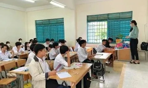 An Giang tiếp tục rà soát, bổ nhiệm, thăng hạng chức danh nghề nghiệp giáo viên