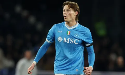 McTominay lại rực sáng