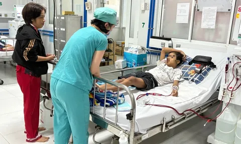 Vì sao ngày càng nhiều trẻ phải chạy thận? 0