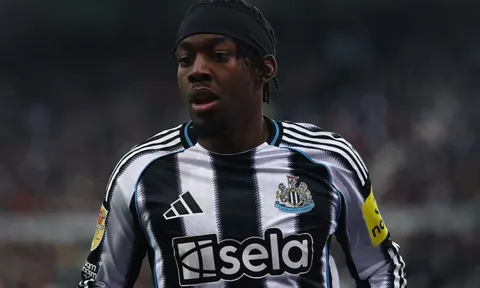 Thảm họa Anthony Elanga