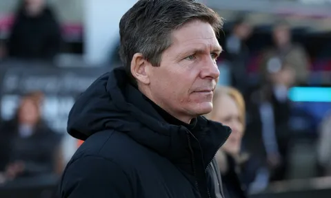 HLV Glasner nổi loạn tại Palace