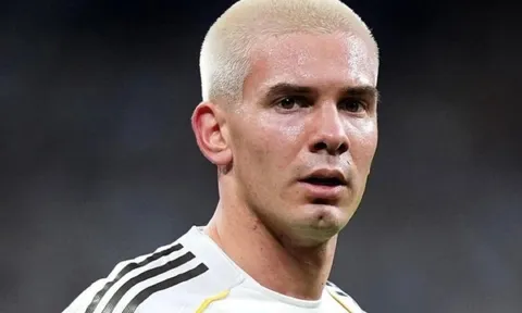 Thần đồng Real Madrid bị gắn mác 'thảm họa'