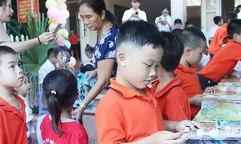 Bảo đảm tính ổn định, kế thừa trong chuyển đổi bộ sách giáo khoa thống nhất